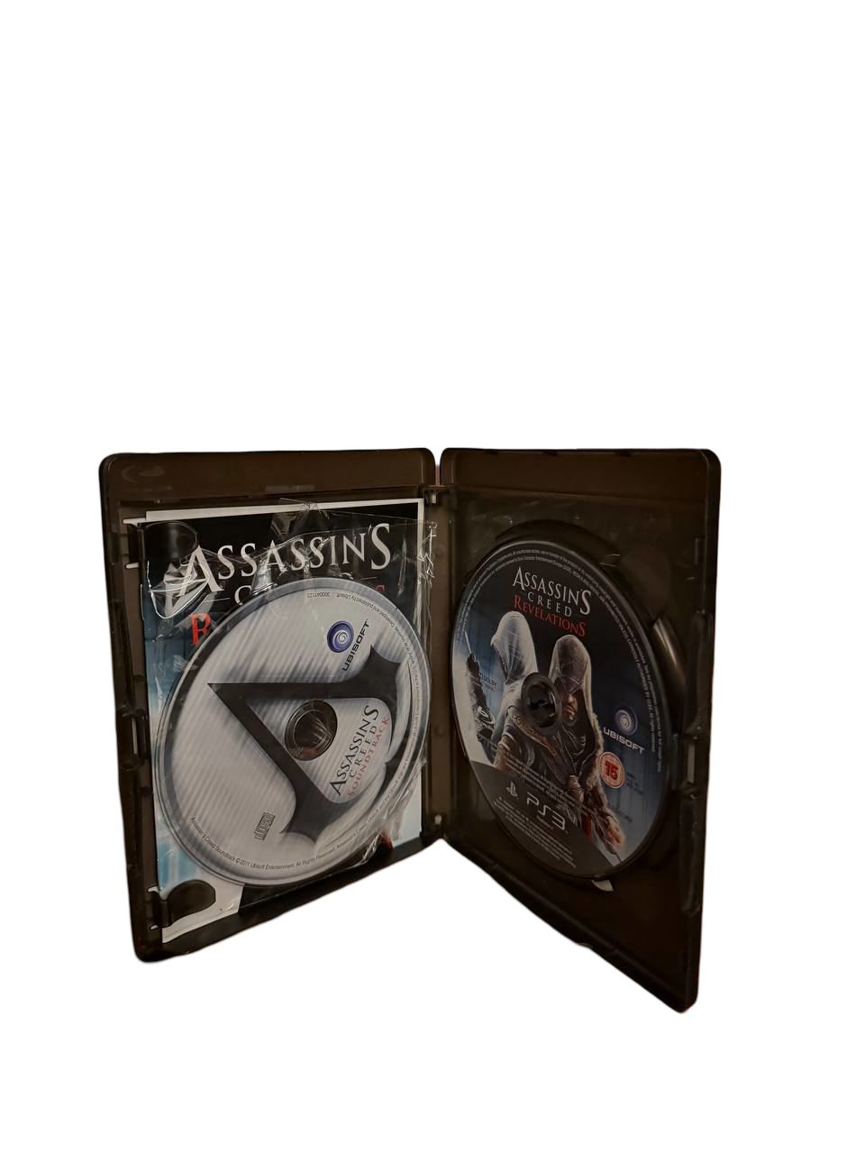 Assassin's Creed Revelations PS3 - Game and Soundtrack Discs