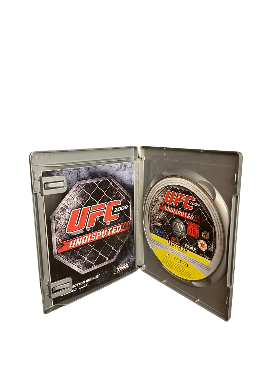 UFC 2009 Undisputed PS3 - Disc and Booklet